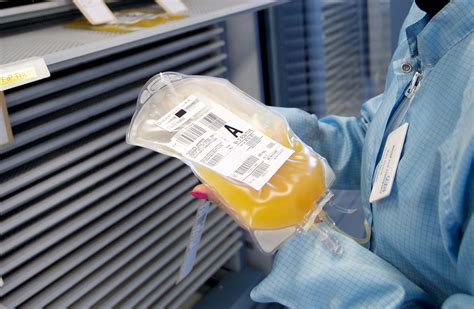 cancer patients donate blood
